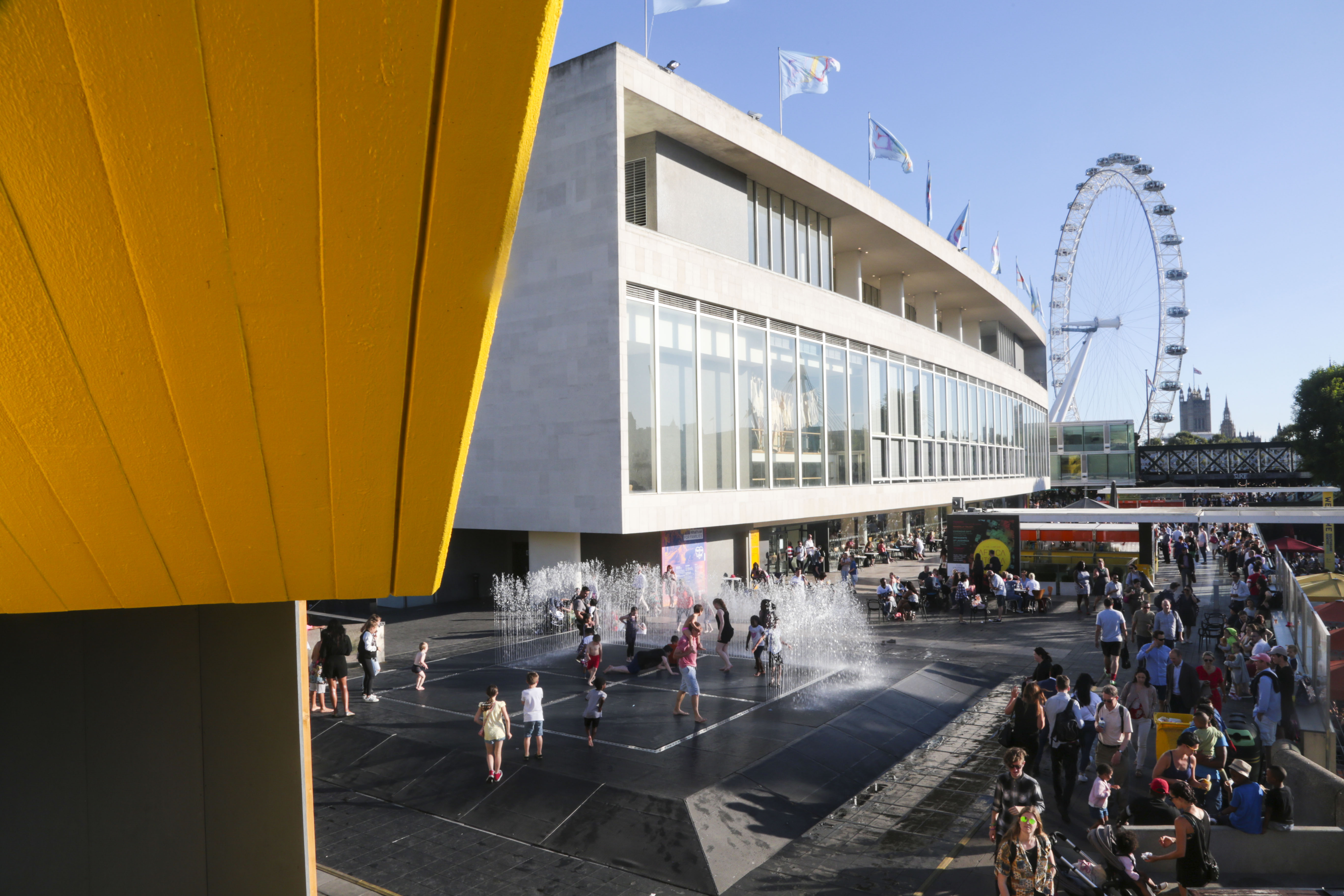 South Bank Visitor Information and Booking Centre - eat South Bank