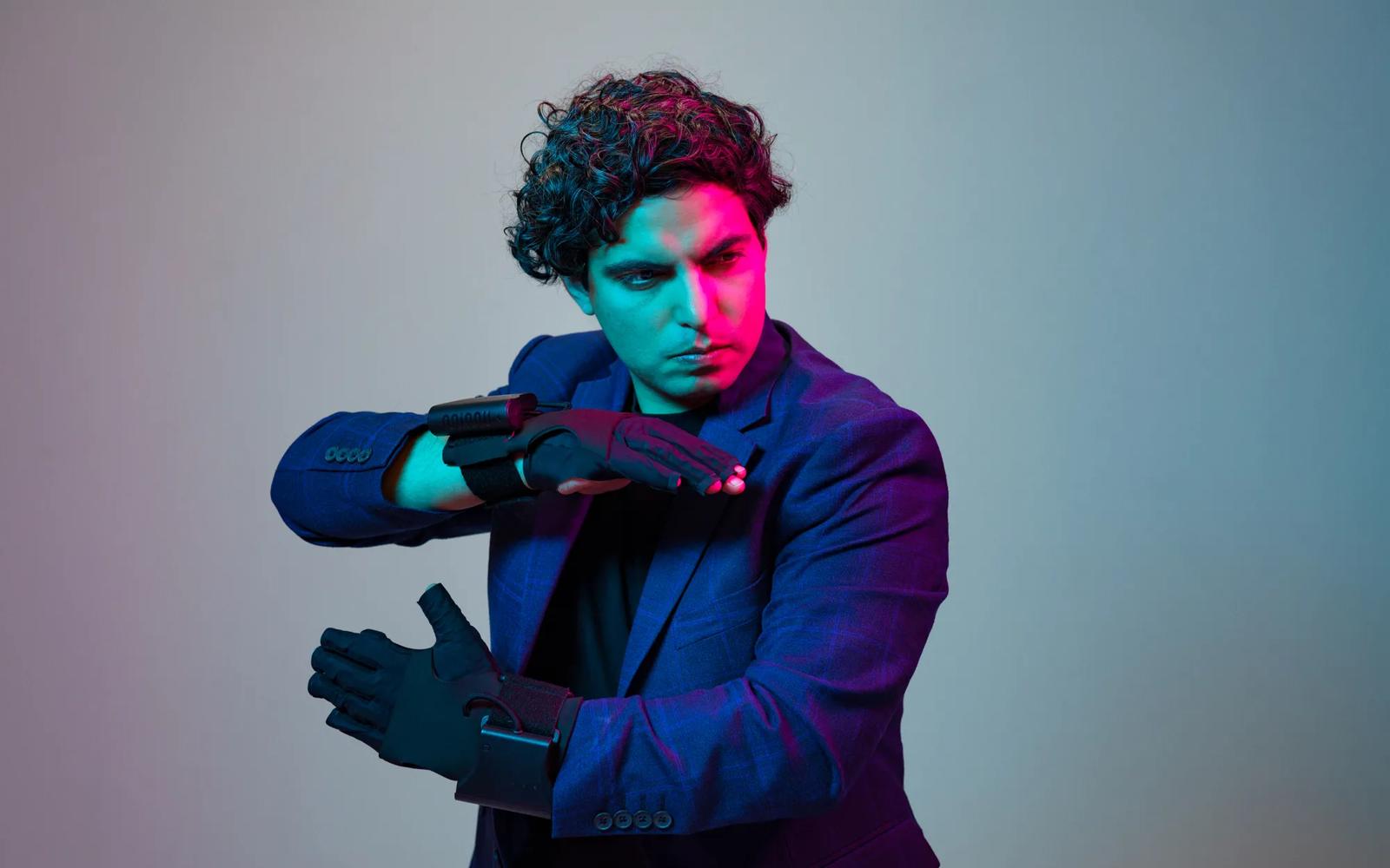 After Dark: Club Cyborg – Zubin Kanga