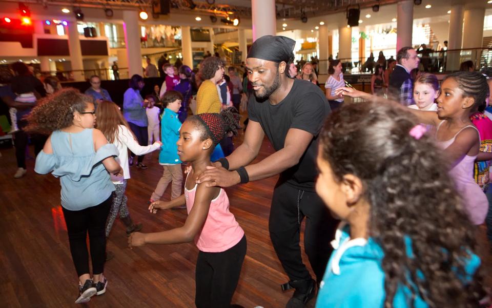 Relaxed Sessions: Dad Dancing